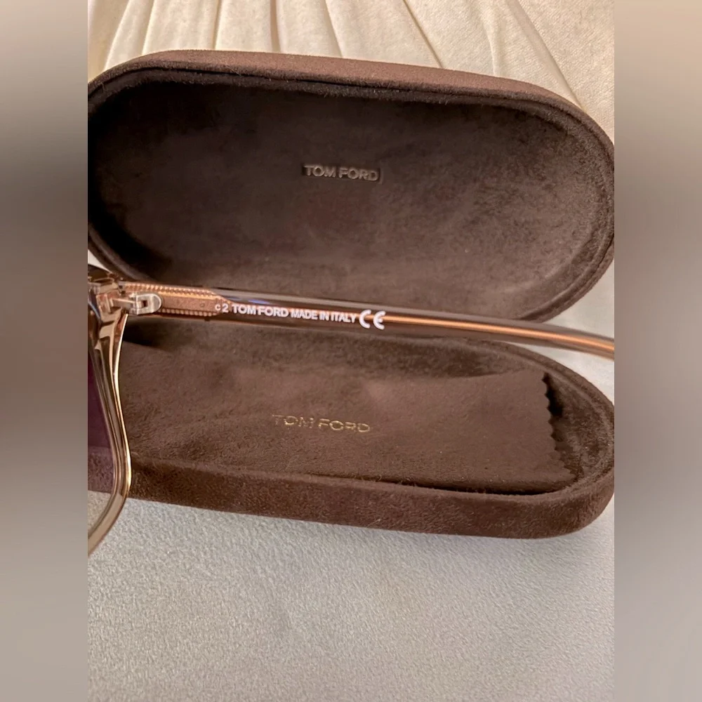 Tom Ford Sunglasses - Picture 5 of 10